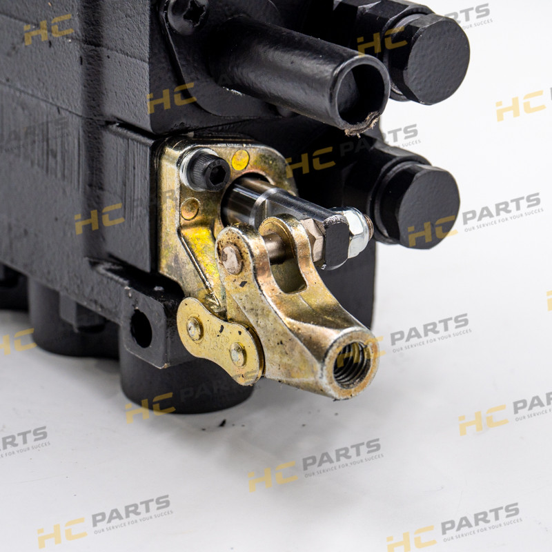 4-секционный сплиттер JCB — оригинал