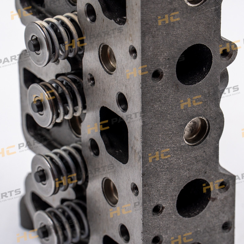 Головка блока цилиндров JCB PERKINS 403C-11 — бренд KMP