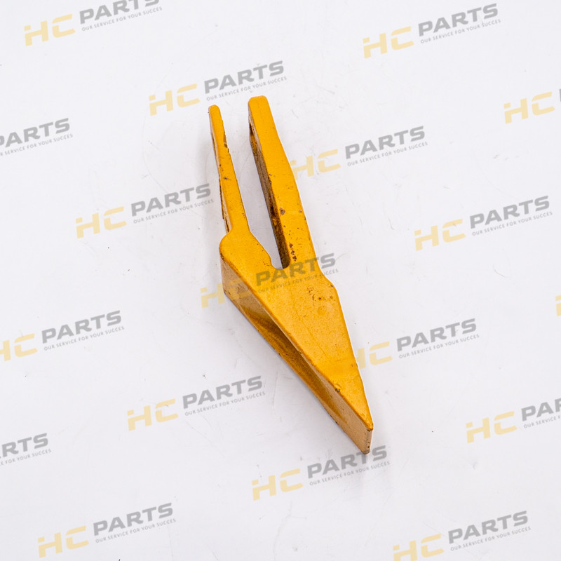 CAT Center зуб — экскаватор-погрузчик