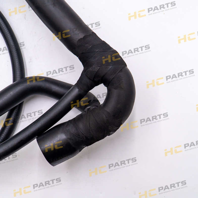 Шланг радиатора JCB опущен ниже уровня 2-3CX 4CX