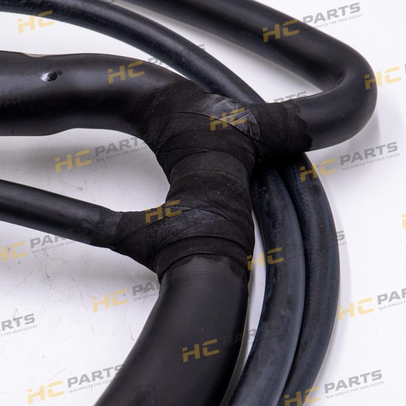 Нижний шланг радиатора JCB — 4CX 3CX SUPER