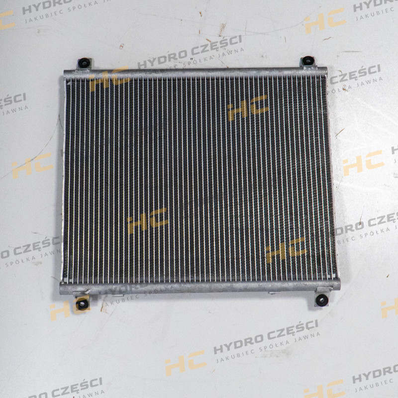 Радиатор кондиционера JCB — запчасти AZERI