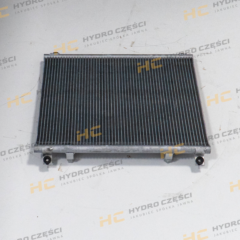 Радиатор кондиционера JCB — запчасти AZERI