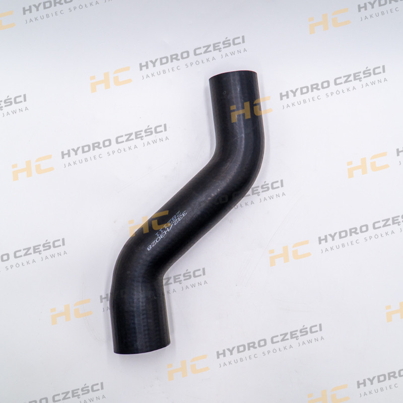 Нижний шланг радиатора JCB — запчасти AZERI