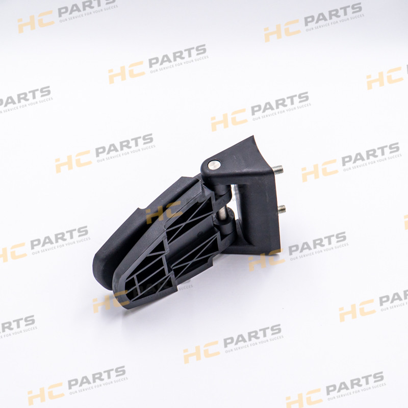 Петля двери кабины JCB P21