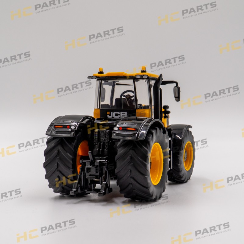 Модель JCB — FASTRAC 8330 BRITAINS